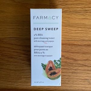 FARMACY - DEEP SWEEP - 2% BHA Pore Cleansing Toner with Moringa and Papaya
